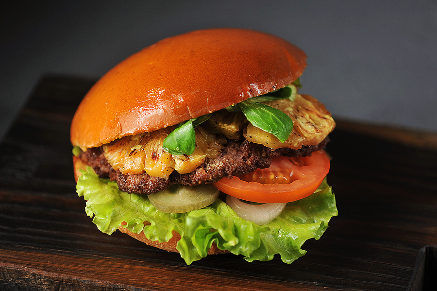 Famous Hawaiian Burger